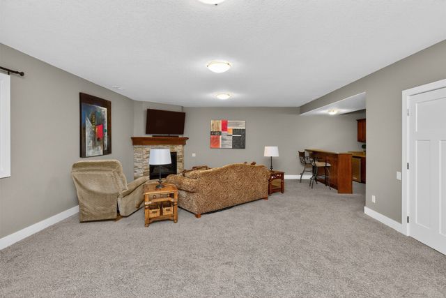 1113 NE 47th Street, Ankeny, IA 50021