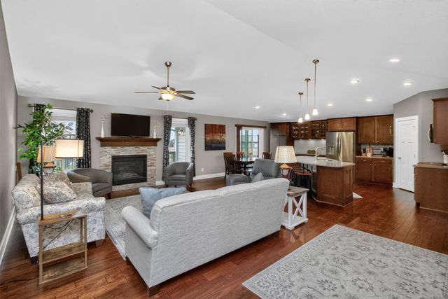 1113 NE 47th Street, Ankeny, IA 50021