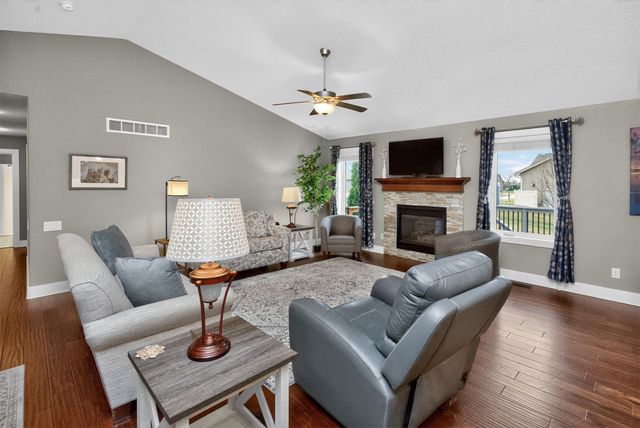 1113 NE 47th Street, Ankeny, IA 50021