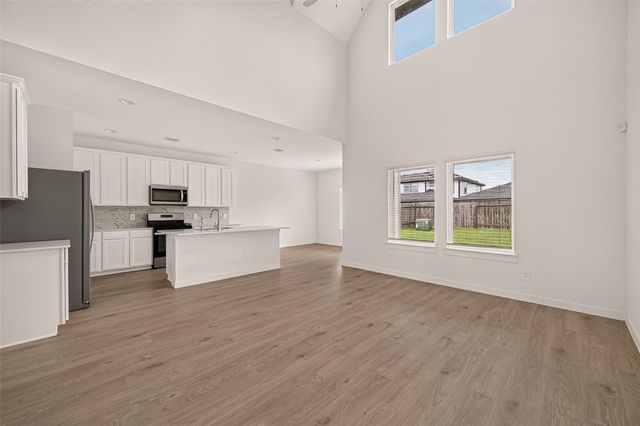 30010 Gallatin River Lane, Fulshear, TX 77441