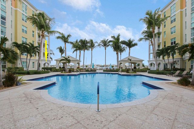 806 E Windward Way 102, Lantana, FL 33462