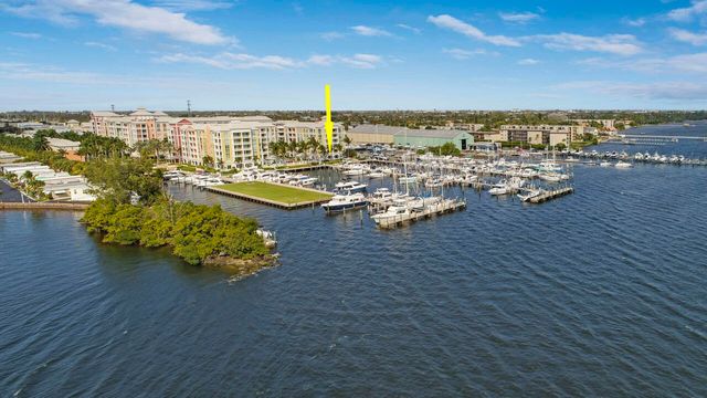 806 E Windward Way 102, Lantana, FL 33462