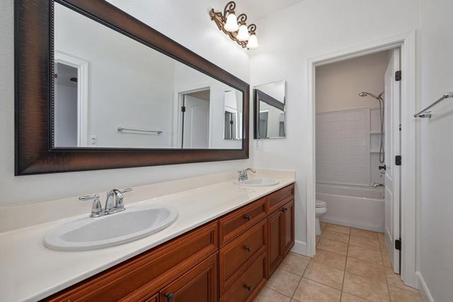 805 Turner Pl, Lincoln, CA 95648
