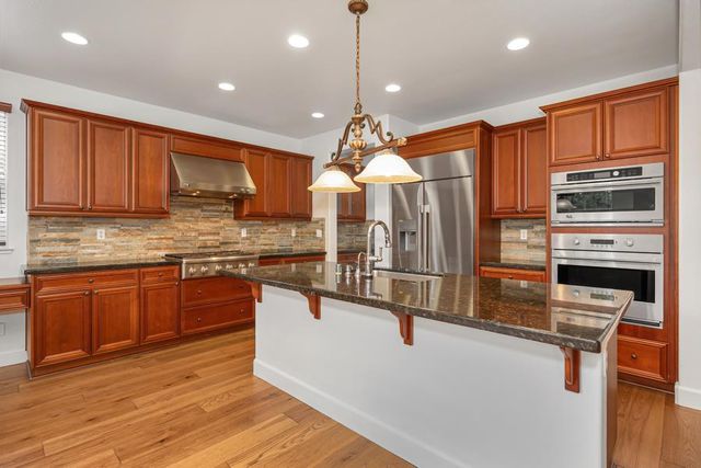 805 Turner Pl, Lincoln, CA 95648