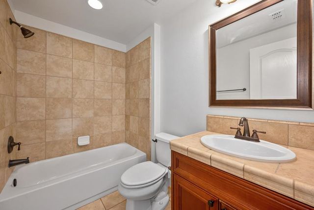 805 Turner Pl, Lincoln, CA 95648