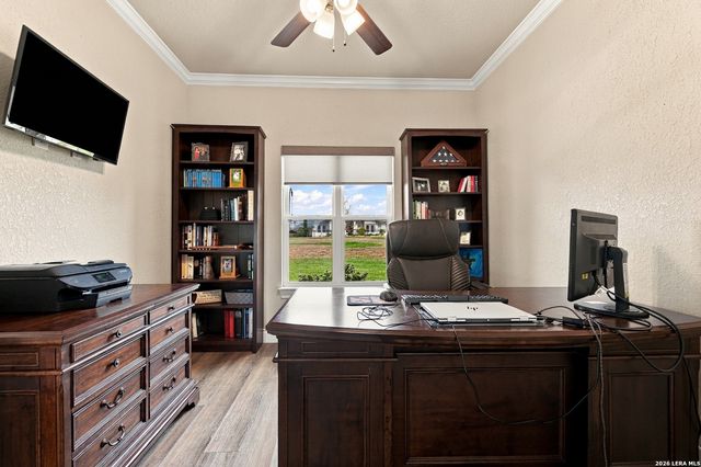 2741 County Road 357, La Vernia, TX 78121