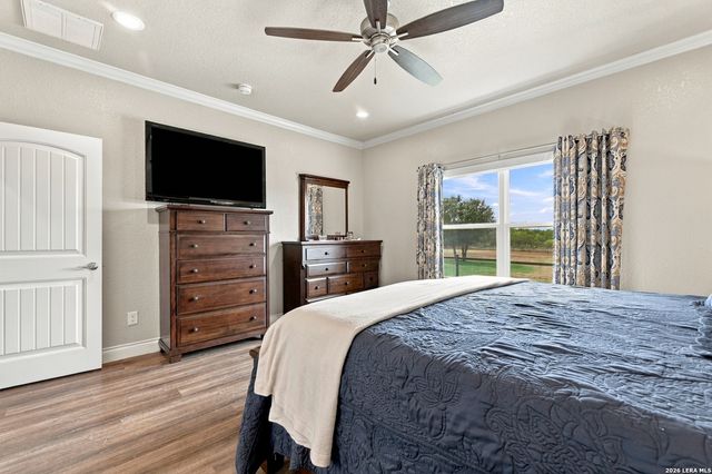 2741 County Road 357, La Vernia, TX 78121