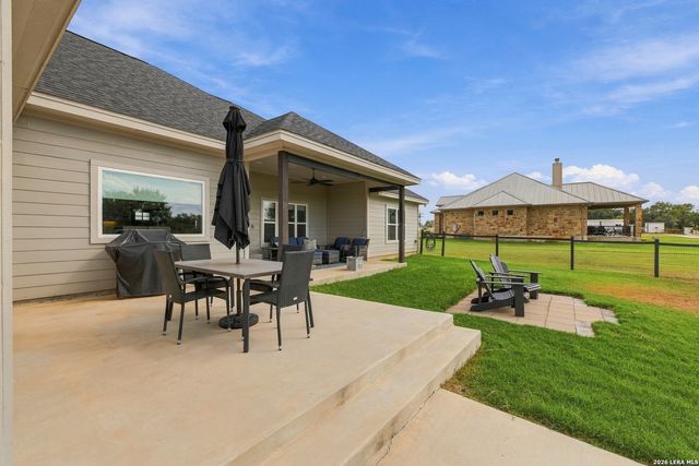 2741 County Road 357, La Vernia, TX 78121