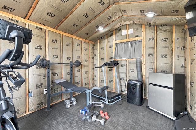 2741 County Road 357, La Vernia, TX 78121