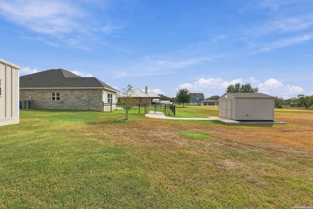 2741 County Road 357, La Vernia, TX 78121