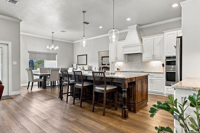 2741 County Road 357, La Vernia, TX 78121