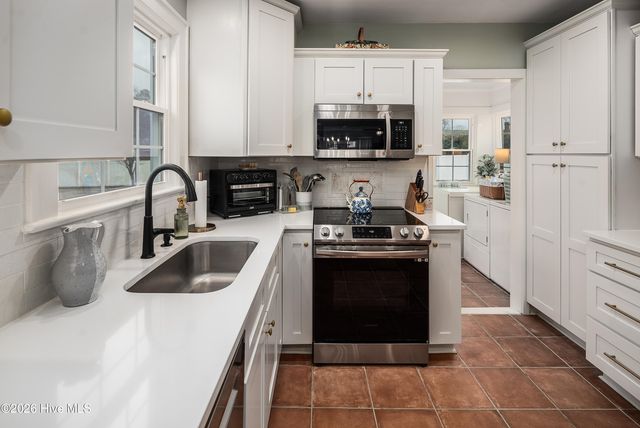 3283 N Contentnea Street, Farmville, NC 27828