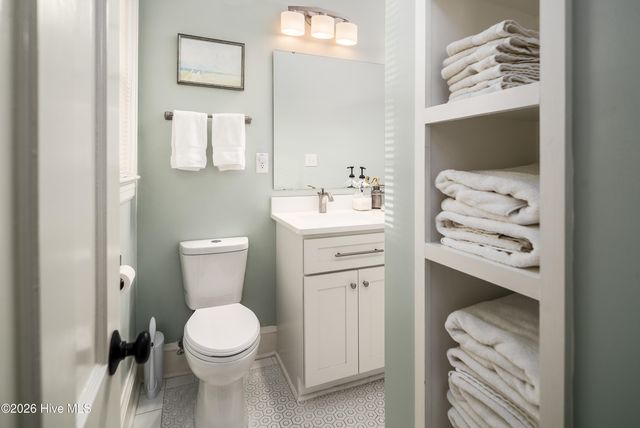 3283 N Contentnea Street, Farmville, NC 27828