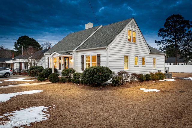 3283 N Contentnea Street, Farmville, NC 27828