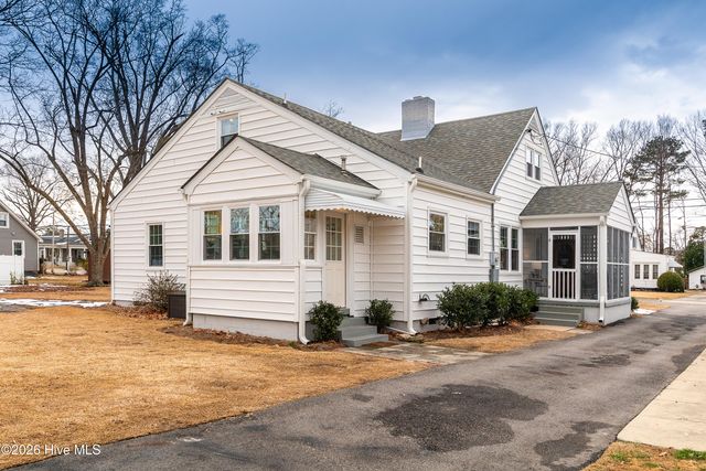 3283 N Contentnea Street, Farmville, NC 27828