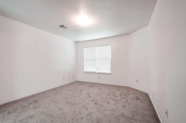 4435 Crossvine Avenue, Baytown, TX 77521