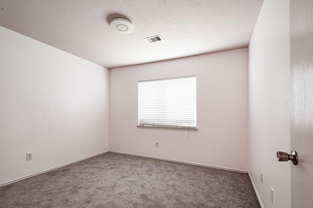 4435 Crossvine Avenue, Baytown, TX 77521