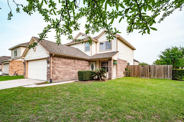 4435 Crossvine Avenue, Baytown, TX 77521