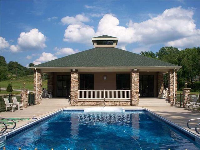 74 Quail Run, Unity Twp, PA 15601