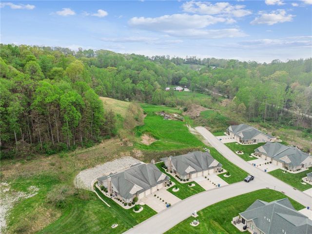 74 Quail Run, Unity Twp, PA 15601