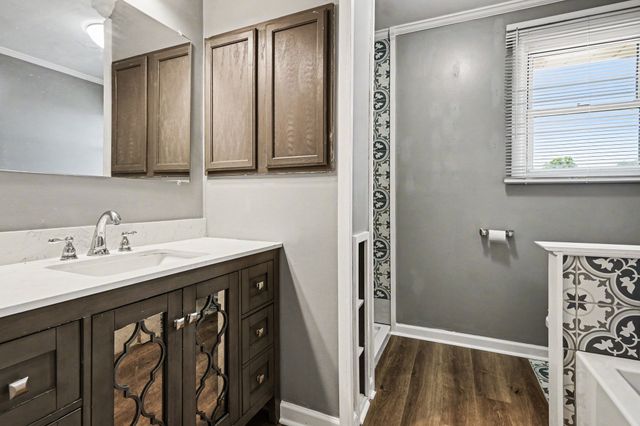 1404 Alton Dr, Pleasant View, TN 37146