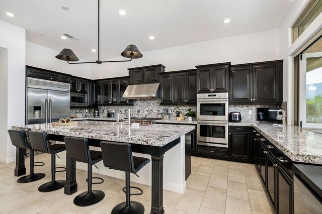 81475 Thunder Gulch Way, La Quinta, CA 92253