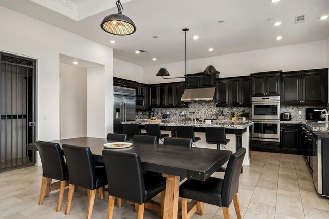 81475 Thunder Gulch Way, La Quinta, CA 92253
