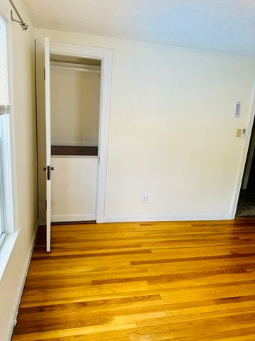 49A Plainfield Ave 1A, Shrewsbury, MA 01545