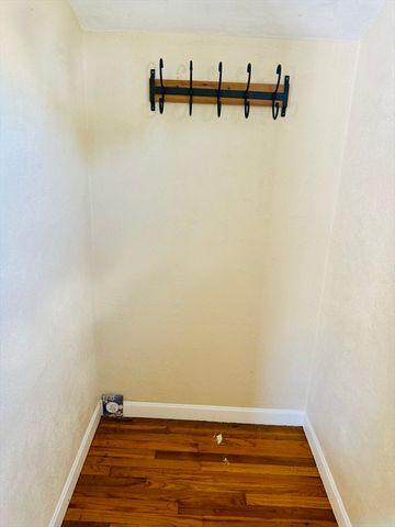 49A Plainfield Ave 1A, Shrewsbury, MA 01545