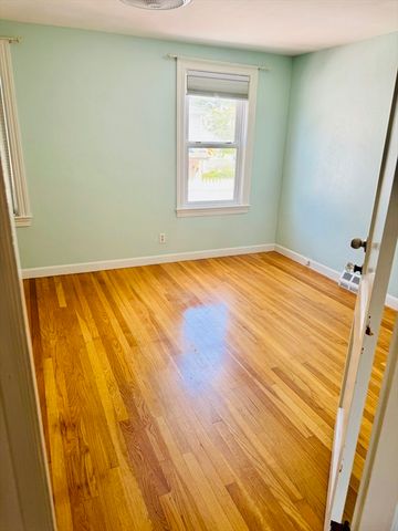 49A Plainfield Ave 1A, Shrewsbury, MA 01545