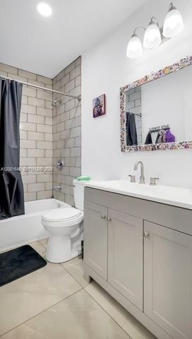 1041 NW 24th Terrace, Fort Lauderdale, FL 33311