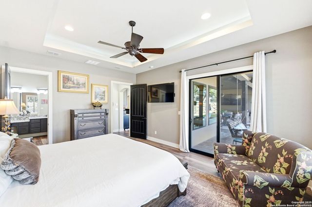 6 Sendero Pt, Fair Oaks Ranch, TX 78015