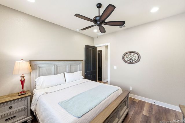 6 Sendero Pt, Fair Oaks Ranch, TX 78015