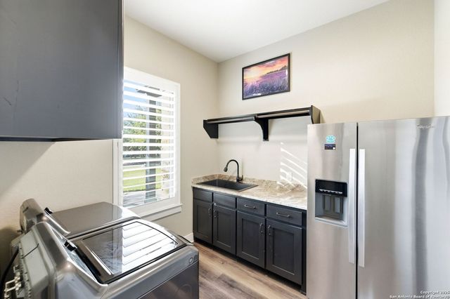 6 Sendero Pt, Fair Oaks Ranch, TX 78015