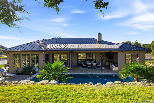 6 Sendero Pt, Fair Oaks Ranch, TX 78015