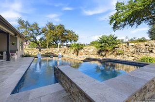 6 Sendero Pt, Fair Oaks Ranch, TX 78015