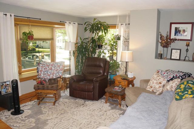 7200 45th AVENUE, Kenosha, WI 53142