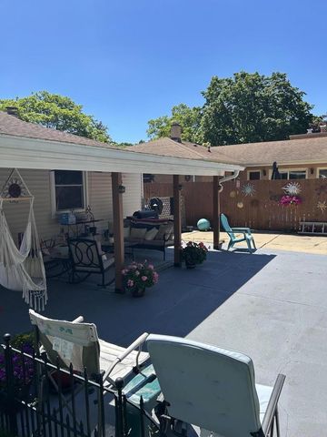 7200 45th AVENUE, Kenosha, WI 53142