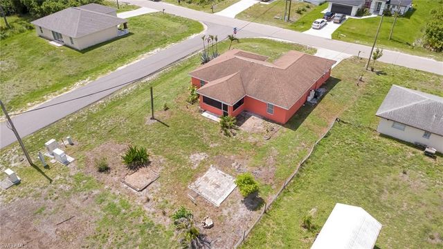 2900 8th ST SW, Lehigh Acres, FL 33976