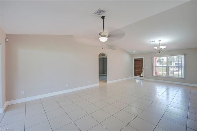 2900 8th ST SW, Lehigh Acres, FL 33976