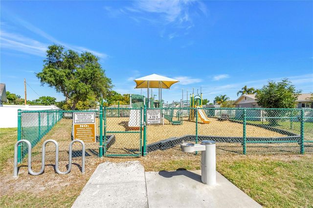 5581 96TH TERRACE N, Pinellas Park, FL 33782