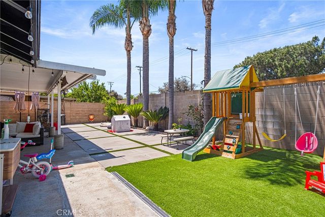 2510 Brynwood, Santa Ana, CA 92705