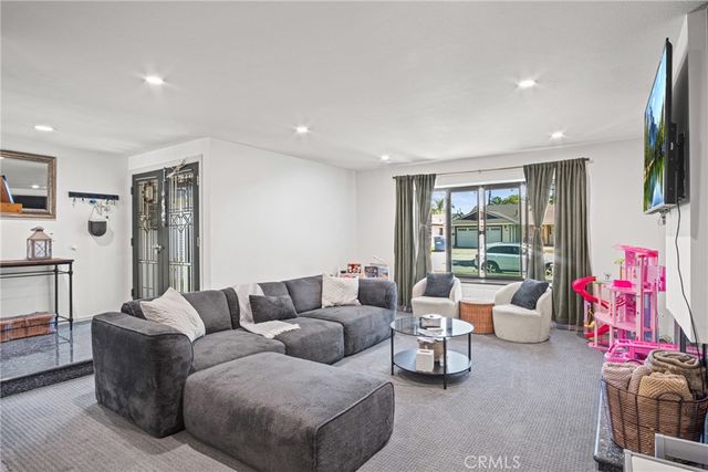 2510 Brynwood, Santa Ana, CA 92705