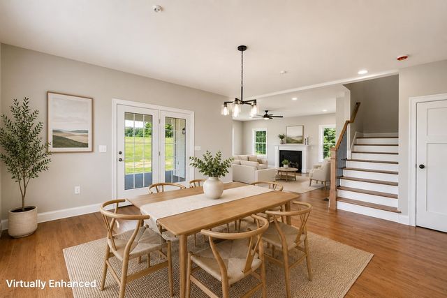 22 Fairway Drive, Dunbarton, NH 03046