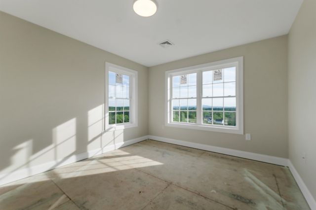 22 Fairway Drive, Dunbarton, NH 03046