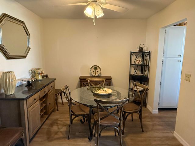 111 Shore Court 302, North Palm Beach, FL 33408