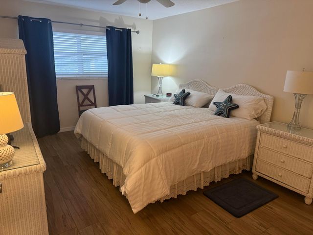 111 Shore Court 302, North Palm Beach, FL 33408