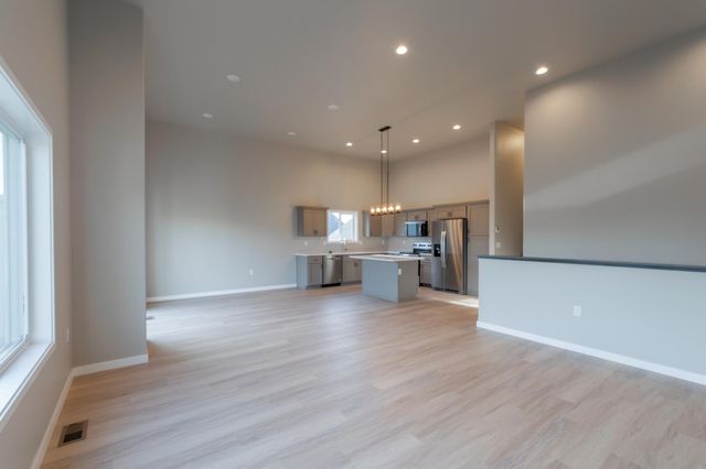 1149 60th Avenue W, West Fargo, ND 58078