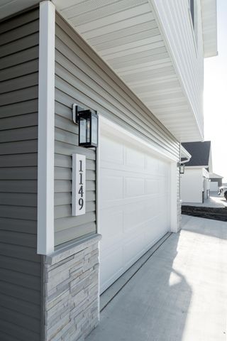 1149 60th Avenue W, West Fargo, ND 58078