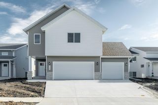 1149 60th Avenue W, West Fargo, ND 58078